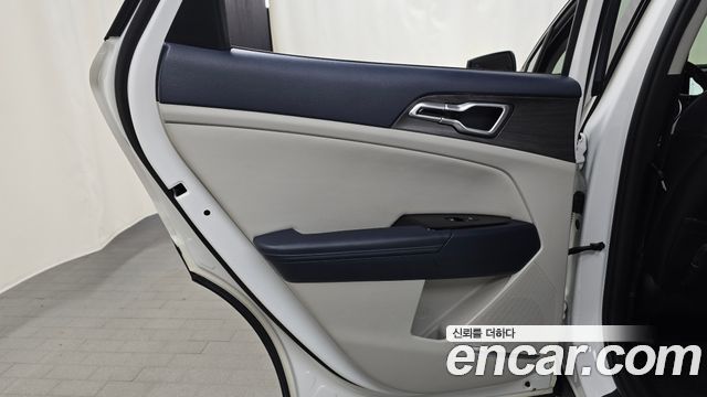 Kia Sportage (V) Diesel 2.0 2WD Signature Gravity 2022 — фото 25