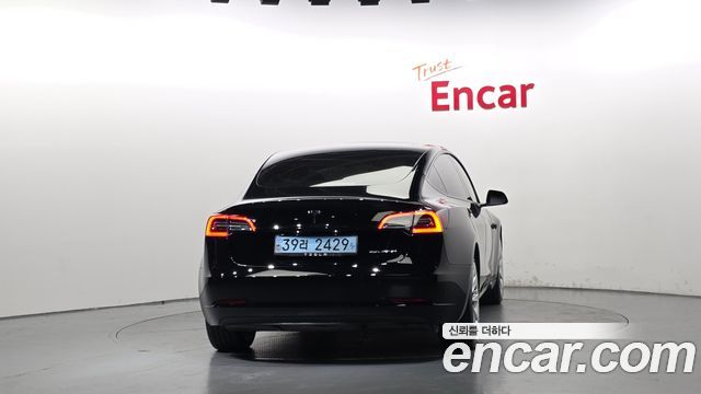 Tesla Model 3 Long Range AWD 2022 — фото 4