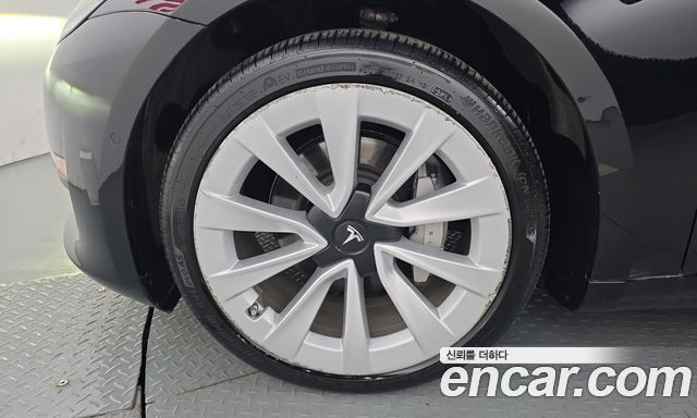 Tesla Model 3 Long Range AWD 2022 — фото 5