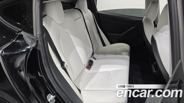 Tesla Model 3 Long Range AWD 2022 — фото 12
