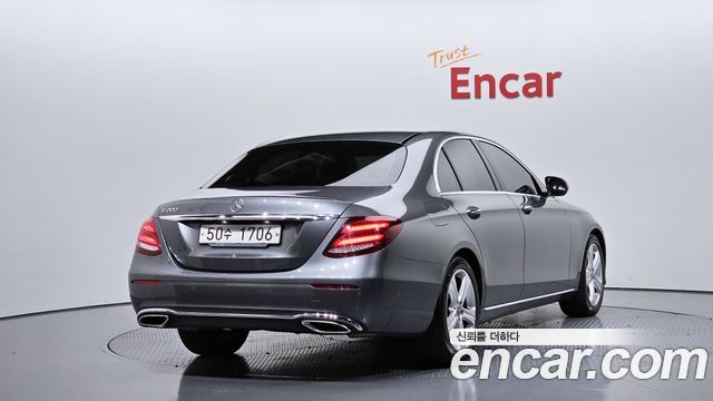 Mercedes-Benz E-Class (W213) E200 Avantgarde 2018 — фото 2