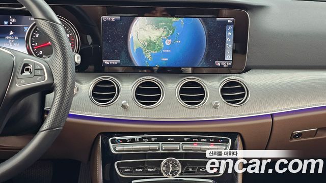 Mercedes-Benz E-Class (W213) E200 Avantgarde 2018 — фото 14