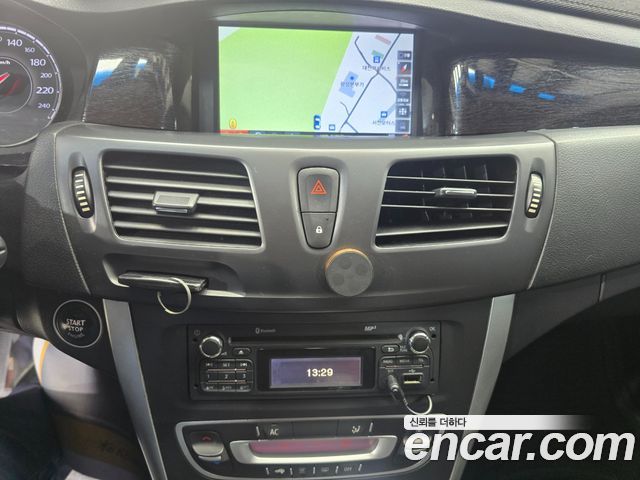 Renault Korea SM5 Nova LPLi Texi tental car DLX 2016 — фото 16