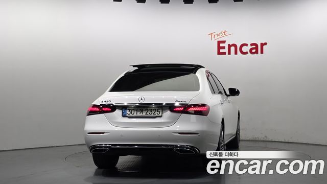 Mercedes-Benz E-Class (W213) E450 4MATIC Exclusive 2021 — фото 4