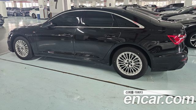 Audi A6 (C8) 45 TFSI Quattro Premium 2021 — фото 3