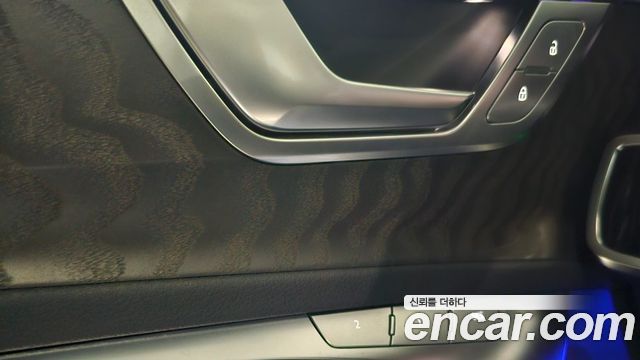 Audi A6 (C8) 45 TFSI Quattro Premium 2021 — фото 23