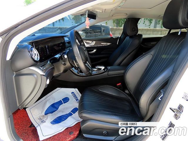 Mercedes-Benz CLS-Class (C257) CLS300d AMG Line 2019 — фото 5