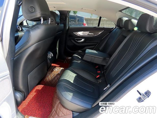 Mercedes-Benz CLS-Class (C257) CLS300d AMG Line 2019 — фото 6
