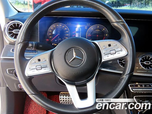 Mercedes-Benz CLS-Class (C257) CLS300d AMG Line 2019 — фото 8