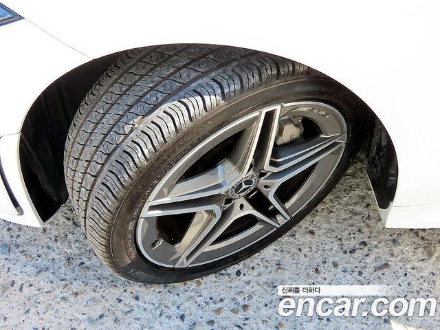 Mercedes-Benz CLS-Class (C257) CLS300d AMG Line 2019 — фото 24