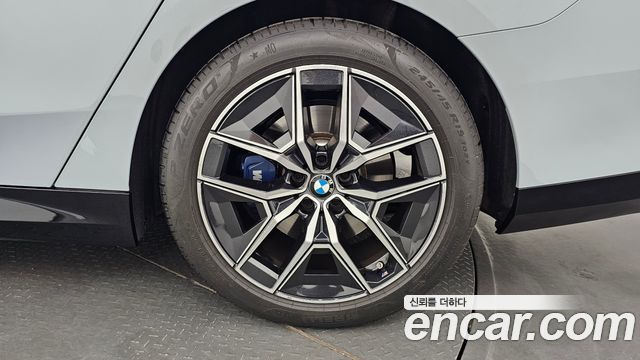 BMW 5 Series (G60) 520i M Sport 2024 — фото 21