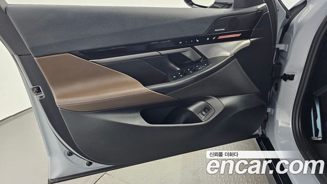 BMW 5 Series (G60) 520i M Sport 2024 — фото 24