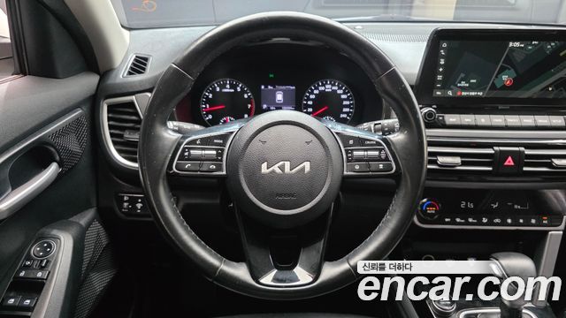 Kia Seltos Gasoline 1.6 Turbo 2WD Prestige 2022 — фото 12