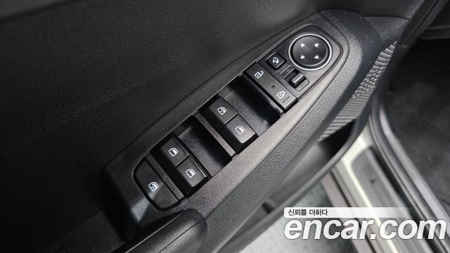 Kia Seltos Gasoline 1.6 Turbo 2WD Prestige 2022 — фото 13