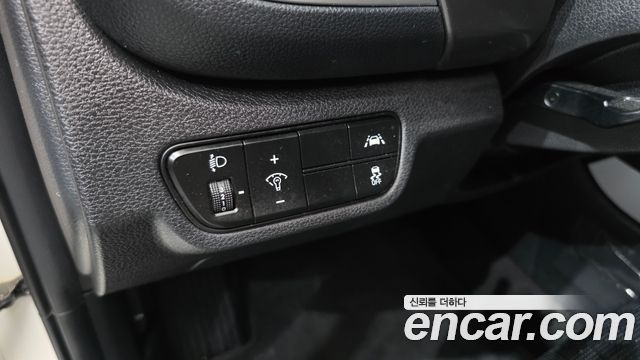 Kia Seltos Gasoline 1.6 Turbo 2WD Prestige 2022 — фото 15