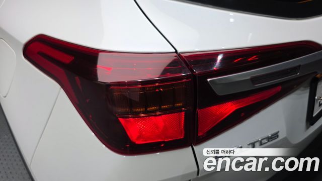Kia Seltos Gasoline 1.6 Turbo 2WD Prestige 2022 — фото 23