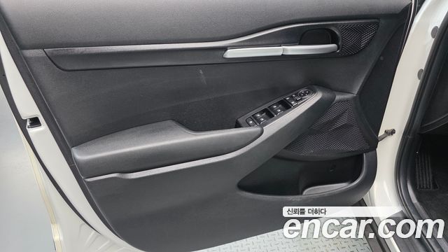 Kia Seltos Gasoline 1.6 Turbo 2WD Prestige 2022 — фото 24