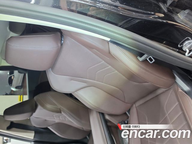 BMW X1 (U11) xDrive 20i xLine 2024 — фото 3