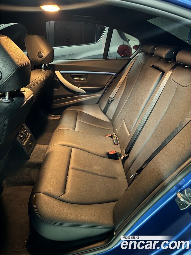 BMW 3 Series (F30) 320i M Sport 2017 — фото 15