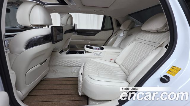 Genesis G90 (RS4) Gasoline 3.5 Turbo e-S/C AWD LWB 2022 — фото 12