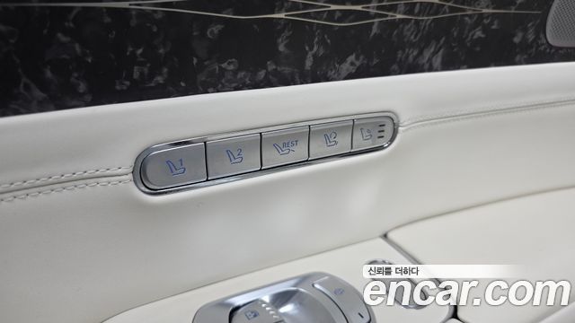 Genesis G90 (RS4) Gasoline 3.5 Turbo e-S/C AWD LWB 2022 — фото 19
