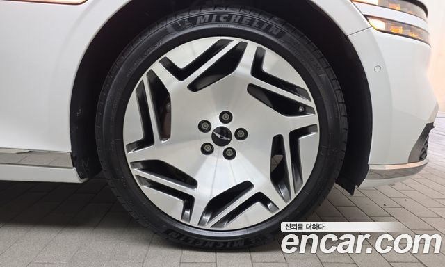 Genesis G90 (RS4) Gasoline 3.5 Turbo e-S/C AWD LWB 2022 — фото 21