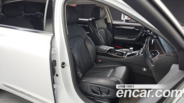 Genesis G90 3.8 AWD Luxury 2019 — фото 26