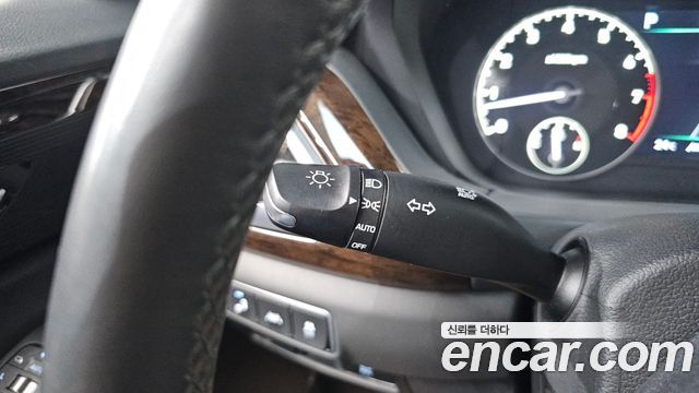 Genesis G90 3.8 AWD Luxury 2019 — фото 30