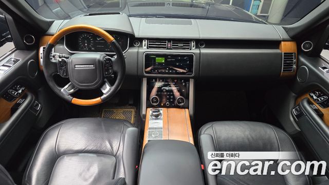 Land Rover Range Rover (IV) 4.4 SDV8 AB DIESEL 2018 — фото 7