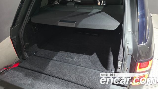 Land Rover Range Rover (IV) 4.4 SDV8 AB DIESEL 2018 — фото 20