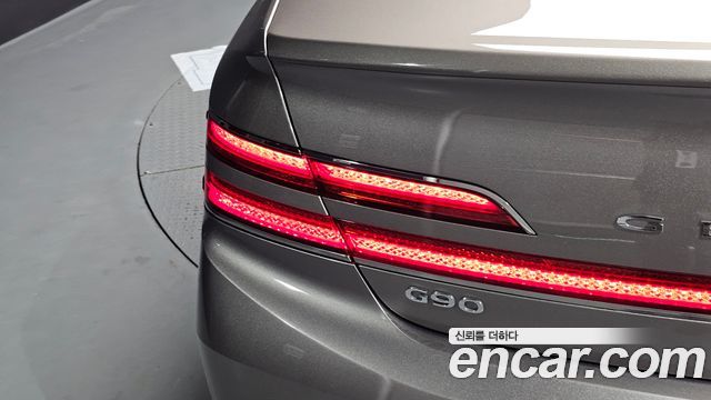 Genesis G90 3.8 AWD Premium Luxury 2020 — фото 23