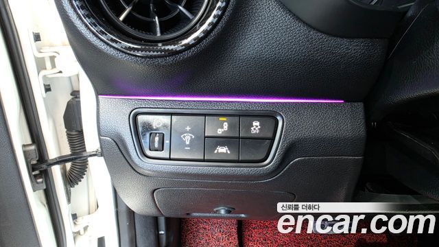 Kia K3 5Door GT Plus 2019 — фото 17
