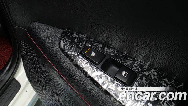Kia K3 5Door GT Plus 2019 — фото 18