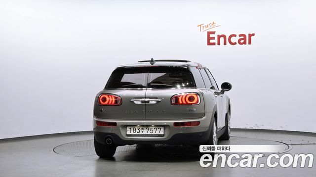 MINI Cooper Clubman Standard 2nd 2018 — фото 4
