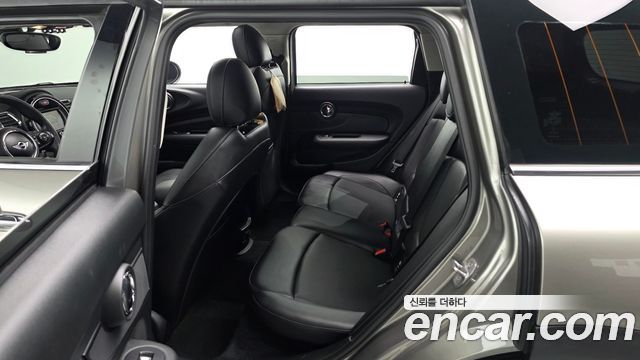 MINI Cooper Clubman Standard 2nd 2018 — фото 16