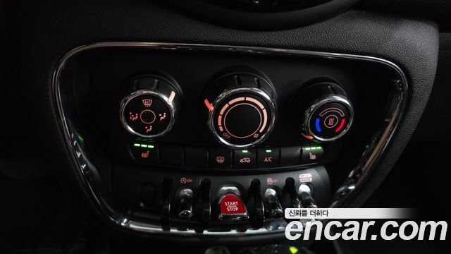 MINI Cooper Clubman Standard 2nd 2018 — фото 22