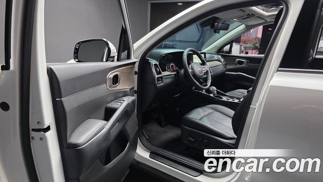 Kia Sorento (IV) Gasoline 2.5T 2WD Prestige 2023 — фото 10