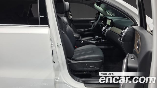 Kia Sorento (IV) Gasoline 2.5T 2WD Prestige 2023 — фото 11