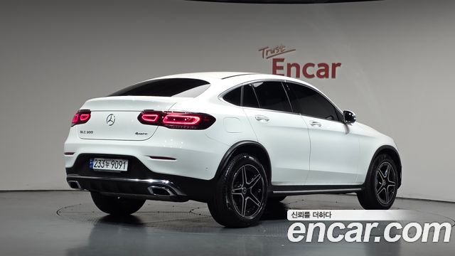 Mercedes-Benz GLC-Class (X253) GCL300 4MATIC Coupe 2023 — фото 2