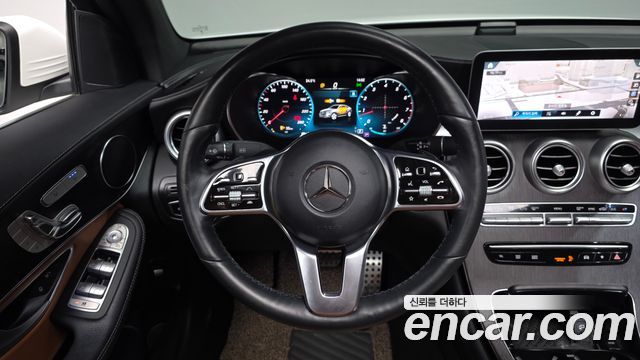Mercedes-Benz GLC-Class (X253) GCL300 4MATIC Coupe 2023 — фото 13