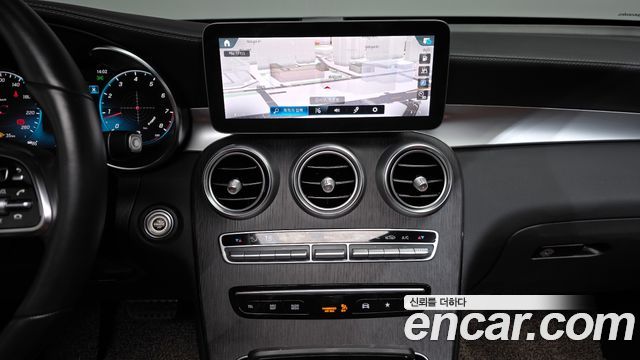 Mercedes-Benz GLC-Class (X253) GCL300 4MATIC Coupe 2023 — фото 14