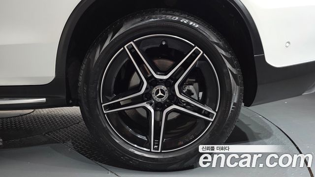 Mercedes-Benz GLC-Class (X253) GCL300 4MATIC Coupe 2023 — фото 21