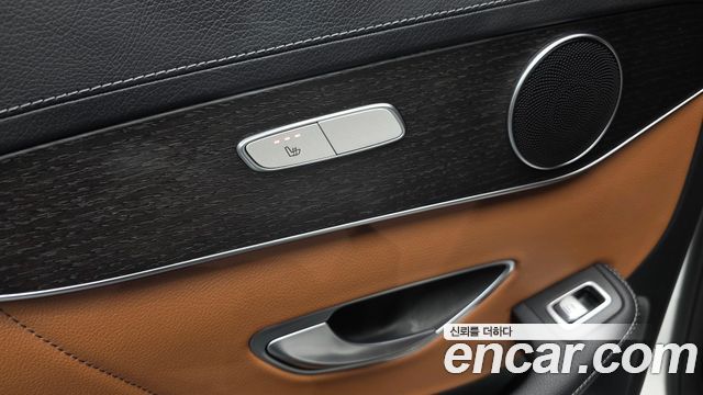Mercedes-Benz GLC-Class (X253) GCL300 4MATIC Coupe 2023 — фото 31