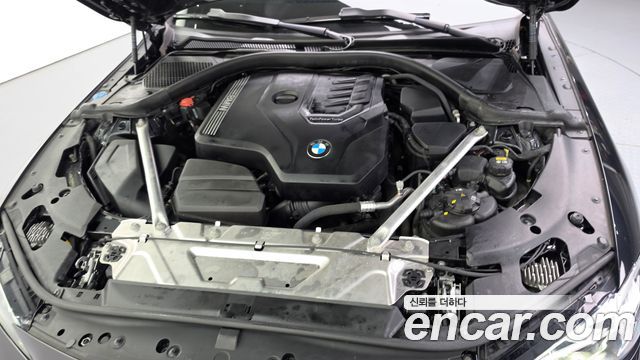 BMW 4 Series (G22) 420i M Sport Coupe 2021 — фото 6