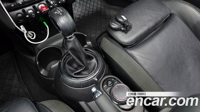 MINI Cooper S Standard Third Generation 2015 — фото 9