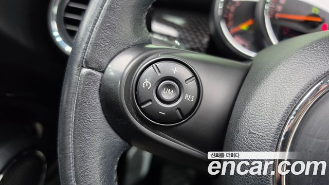 MINI Cooper S Standard Third Generation 2015 — фото 16