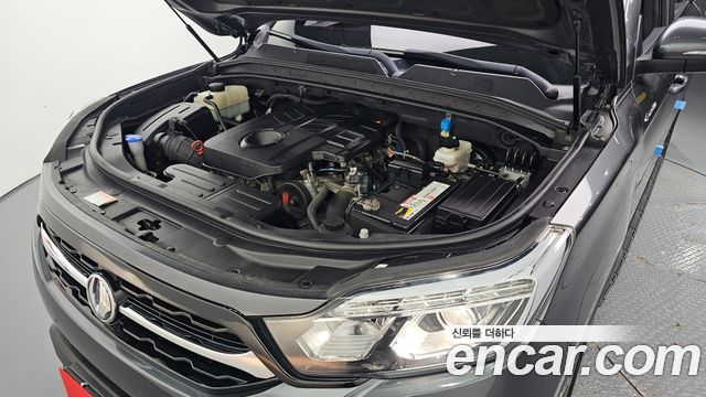 KG Mobility (SsangYong) Rexton Sports Diesel 2.2 4WD Noblesse 2019 — фото 6