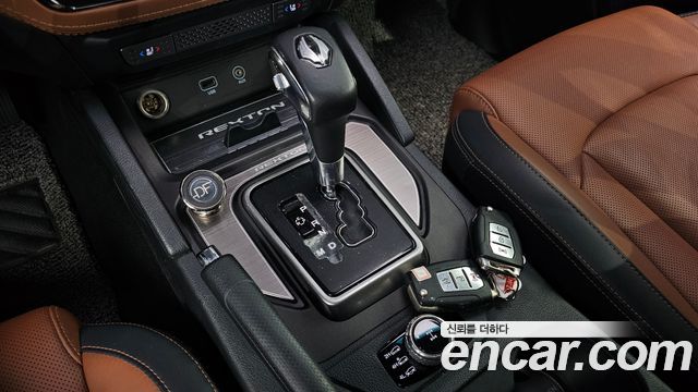 KG Mobility (SsangYong) Rexton Sports Diesel 2.2 4WD Noblesse 2019 — фото 9
