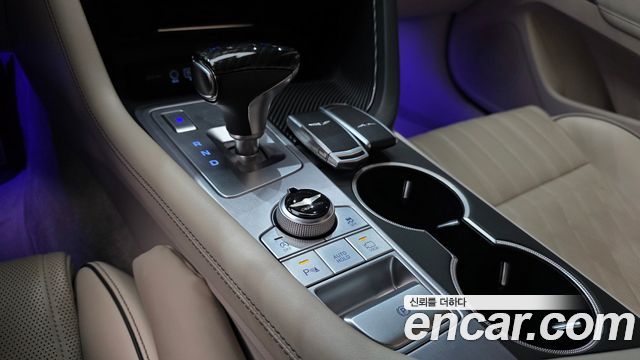 Genesis G70 2.0T Sport Package 2020 — фото 9