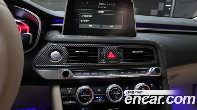 Genesis G70 2.0T Sport Package 2020 — фото 15